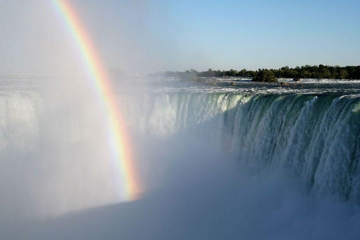 2-Day Niagara Falls And Tannersville Outlet Shopping Tour From New York By Bus - thumb 4