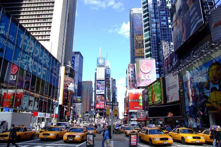 Departure Private Transfer: New York To J.F. Kennedy Airport JFK In Luxury Van - thumb 0