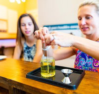 Chattanooga Make-Your-Own Custom Candle Crafts Class - Accommodation Rooms
