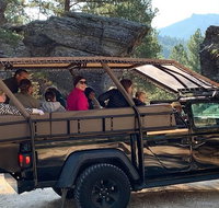 Jeep Bison Safari - Custer State Park - Accommodation Rooms