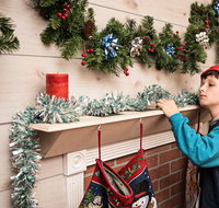 Saving Christmas Escape Room in Chattanooga - Accommodation Rooms