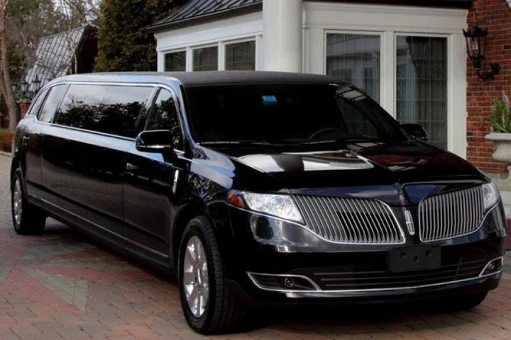 Departure Private Transfer Philadelphia To Philadelphia Airport PHL By Limousine - thumb 5