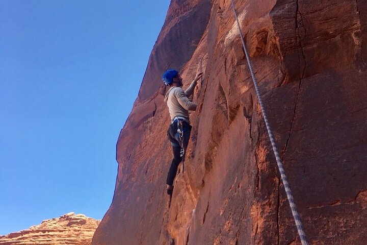Private Full-Day Canyoneering Tour (In Moab) - thumb 5