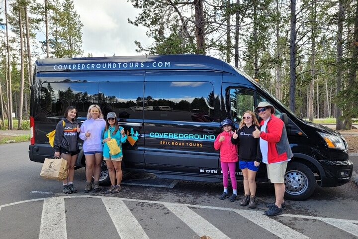 Lower Loop Of Yellowstone Tours - thumb 3