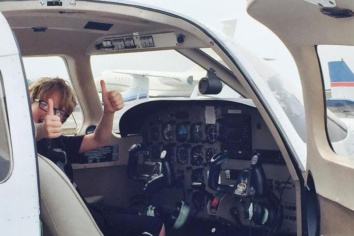 Fly A Plane In New Orleans: No Experience Or License Required - thumb 3