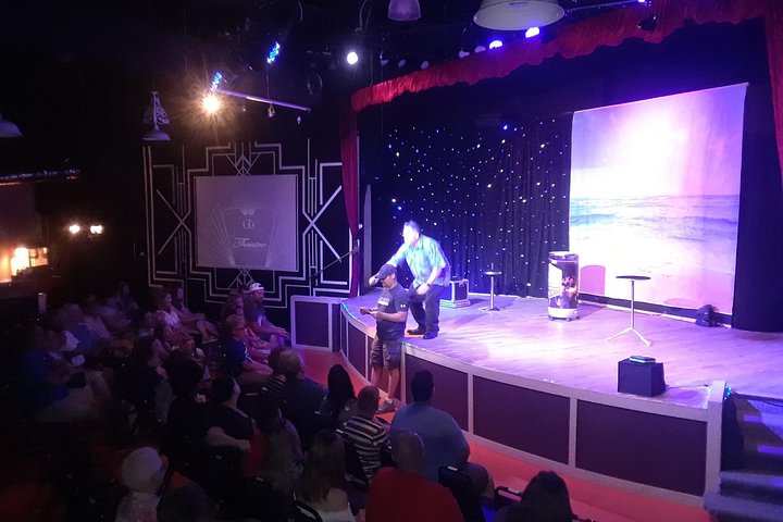 Magic & Comedy Show Starring Michael Bairefoot