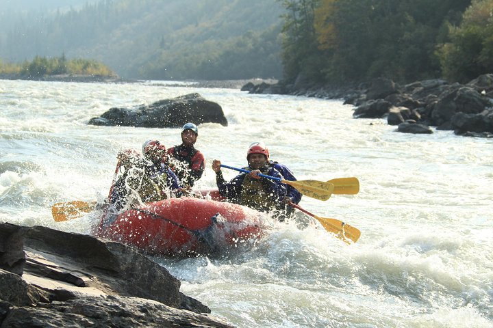 Paddle Rafting On The Nenana Gorge - thumb 3